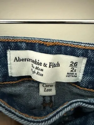 Abercrombie Curve Love High Rise Mom Jeans 26 2S thumbnail 4