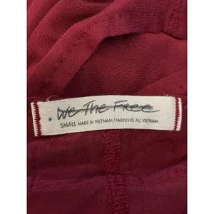 We The Free Shirt Womens Small Red Scoop Neck Short Sleeve Relaxed Asym Hem Top thumbnail 6