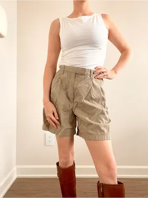 Vintage Ann Taylor Classic High-Rise Khaki Women’s Shorts thumbnail 3