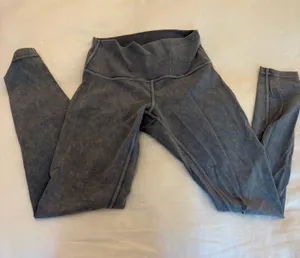 Lululemon Leggings thumbnail 1