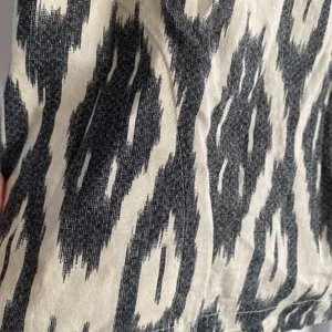 J.Crew Ikat Ruffle Camisole Womens Size 2 Black‎ White Cotton Tank Top Ikat Boho thumbnail 3