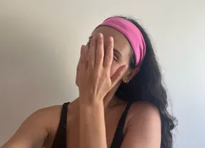 pink headband thumbnail 1