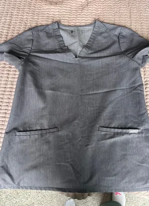FIGS Scrub Top thumbnail 1
