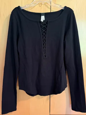 We The Free Jacqui Black Lace-up V-neck long sleeve thumbnail 4