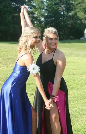 Prom Dress Blue Size 2 thumbnail 2