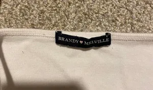 Brandy Melville White Top thumbnail 3