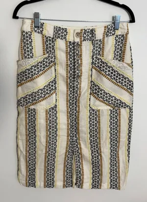 Anthropologie Quincy embroidered eyelet button-fly pencil skirt 6 thumbnail 1