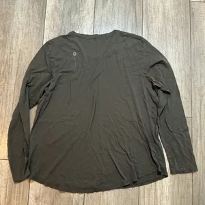 FIGS Threads for Threads Olive Green Long Sleeve T Shirt Size L thumbnail 5