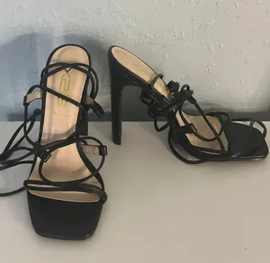 Lace Up Black Heels Size 5.5 thumbnail 2