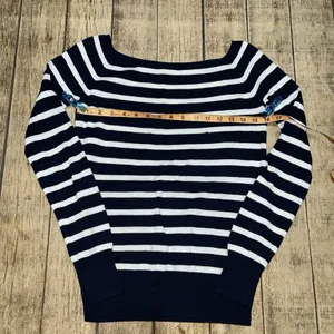 Brandy Melville Women's Navy and Blue Sweater thumbnail 3