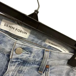 Denim forum Aritzia 90’s Danny hi-rise baggy 100% organic cotton sz 24 #763 thumbnail 11