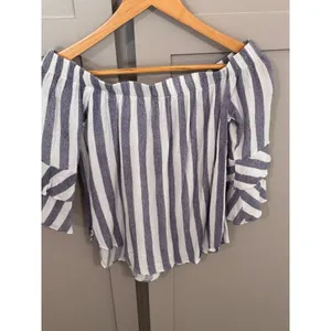 Moa Moa‎ Womens Off The Shoulder Striped Ruffle Sleeve Blouse Navy White Small thumbnail 2