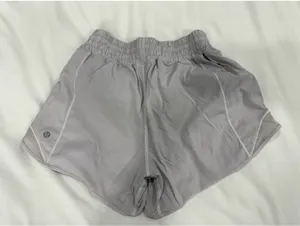 Lululemon Hotty Hot Shorts 4” thumbnail 3