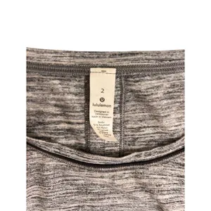 Lululemon Heathered Grey Long Sleeve Athletic Top Size 2‎ Yoga Running thumbnail 4