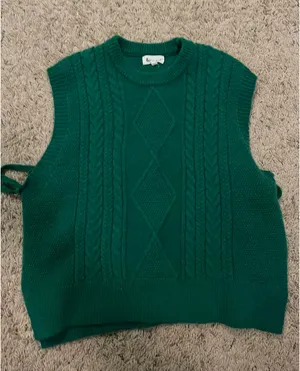 &Merci Tie Side Sweater Vest thumbnail 3