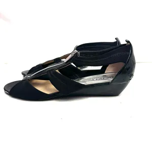 Michael Kors Black Leather Front Zip Kitten Wedge Sandals Size 10 thumbnail 3
