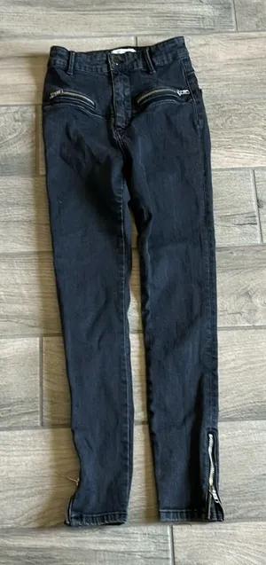 Zara jeans thumbnail 1