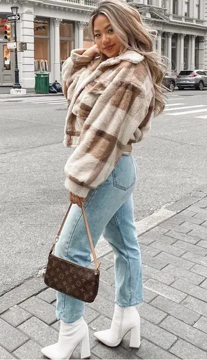 Boohoo Beige Plaid/check Fur Trucker Jacket thumbnail 1