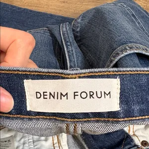 Aritzia Denim Forum Arlo High Rise Straight Ankle thumbnail 8