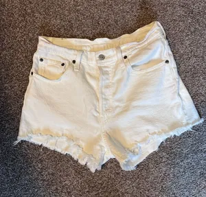 Levi’s Shorts thumbnail 1