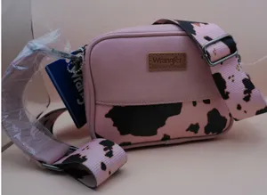 Wrangler Pink Cow Print Crossbody Camera Bag Western Montana West‎ Guitar Strap thumbnail 1