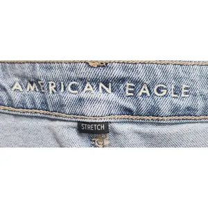 American Eagle Mom Jeans High Waisted‎ Light Wash Denim Stretch Womens 4 thumbnail 5