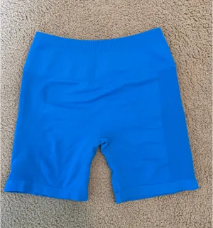 Aurola Amazon Shorts Biker thumbnail 1