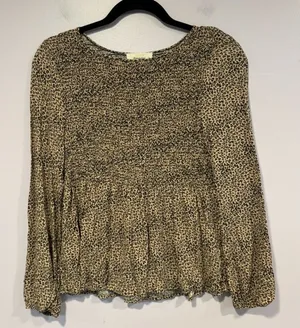 Urban Romantics rouched cheetah‎ long sleeve thumbnail 1