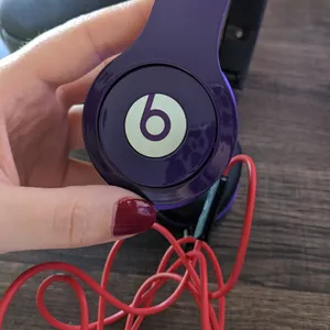 {Beats by Dr. Dre} Studio Purple Headphones thumbnail 2