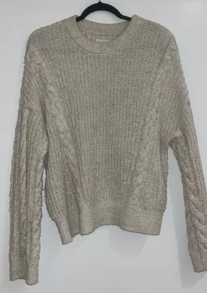 Abercrombie Sweater thumbnail 1