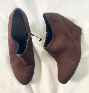 Cato Dark Brown suede Wedge Ankle Boots US 7 thumbnail 1