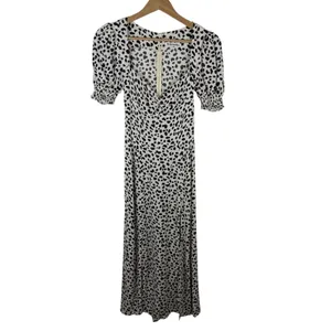 Reformation Dalmatian Printed Slit Midi Dress Size 0 Feminine Chic Lightweight thumbnail 2