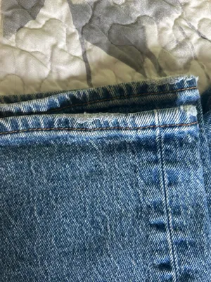 Levi's Ribcage Straight Ankle Jeans thumbnail 2