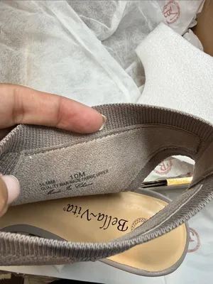 Bella Vita Women's Mira Slip-On Sandals Size 10M thumbnail 10