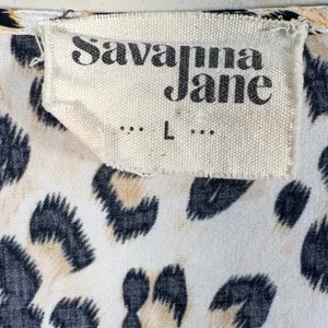 Savanna Jane Leopard Floral Embroidered Blouse Womens L Tan Black Excellent Boho thumbnail 3