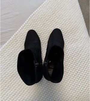 Unisa Black Suede Block Heel Ankle Boots size 8 thumbnail 3