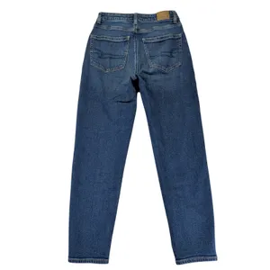 American Eagle Mom Jeans Womens 2 Regular Blue High Rise‎ Tapered Stretch Denim thumbnail 2