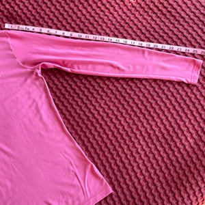 Nike Women’s Dri-FIT Long Sleeve Athletic Shirt Pink Crew Neck Size M thumbnail 11