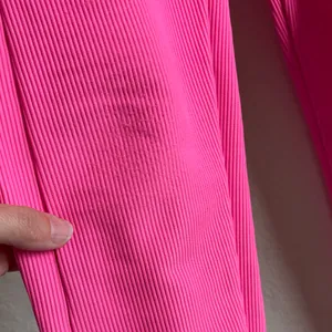 Beach Riot Sport Hot Pink Leggings Size Small thumbnail 2