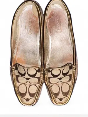 Coach Sheila Signature C Loafers 7.5 Preppy Quiet Luxury Cottagecore Workwear thumbnail 4