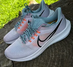 NIKE AIR ZOOM PEGASUS 39 DOLL LIGHT PURPLE BLACK RUNNING women shoes size 10 thumbnail 1
