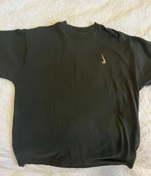 Nike Billie Ellish  tee thumbnail 1