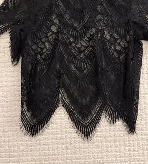 Black lace Crop top thumbnail 5
