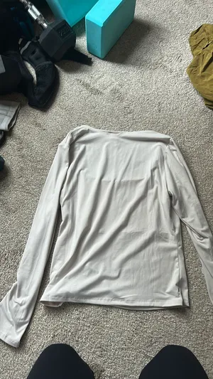 H&M Top thumbnail 3