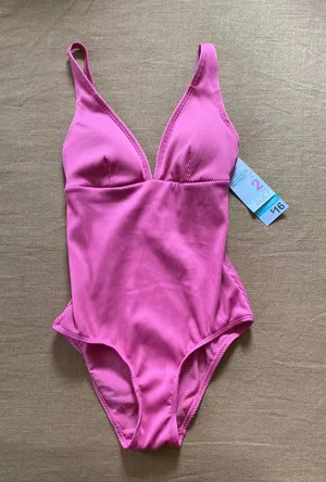Pink  Bikini thumbnail 1