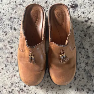 Ariat Leather Clogs Women 8B Tan Western Boho Tassel Wedge Platform Mules 93891 thumbnail 8
