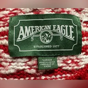 American Eagle Nordic Fair Isle Cozy Casual Sweater Size Small red white thumbnail 7