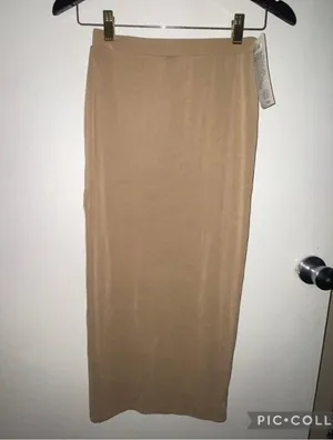 Lululemon Tan Skirt XS thumbnail 1