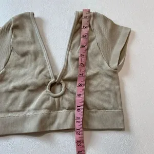 Aerie Ribbed O Ring Cutout Crop Top Beige Short Sleeve Size M thumbnail 5