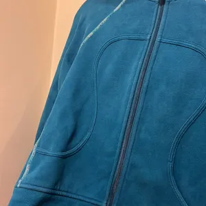 Lululemon Scuba Hoodie Snorkel Blue Size 8 thumbnail 8